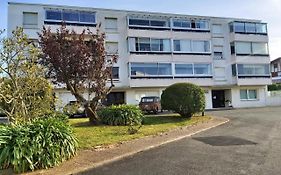 Appartement à Hendaye avec piscine et à côté de la plage